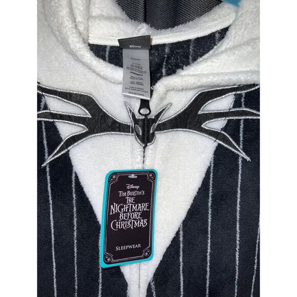 Ugly Nightmare Christmas Onesie Sweatshirt Sweater Xmas Size Medium NWT - Picture 2 of 4